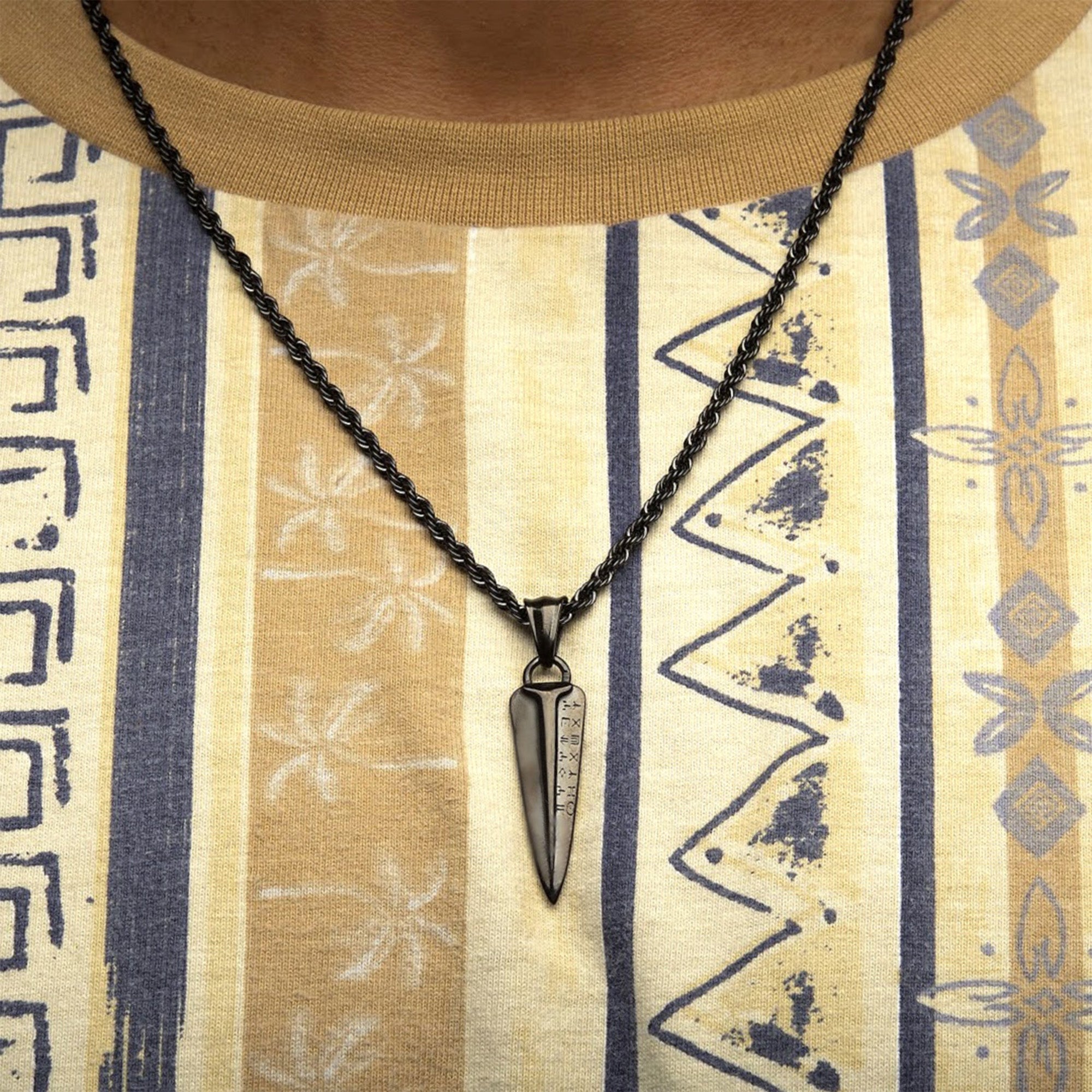 Black Panther Claw Necklace - Jewelry Brands Shop