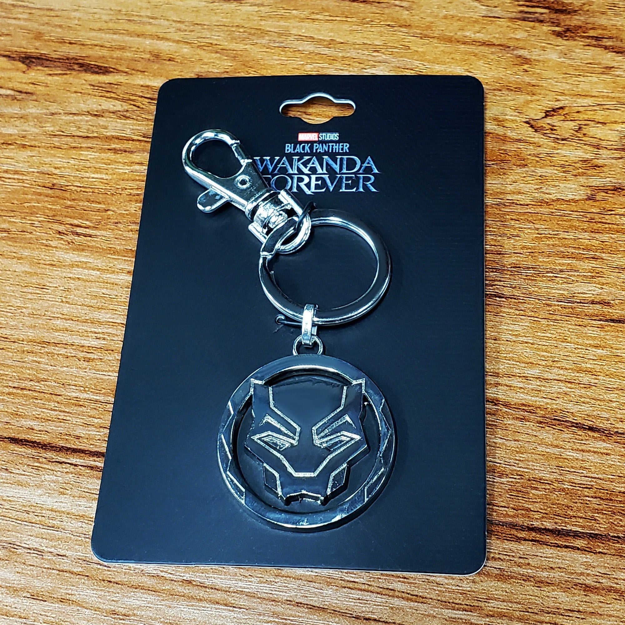 Black Panther: Wakanda Forever Panther Symbol Keychain - Jewelry Brands Shop