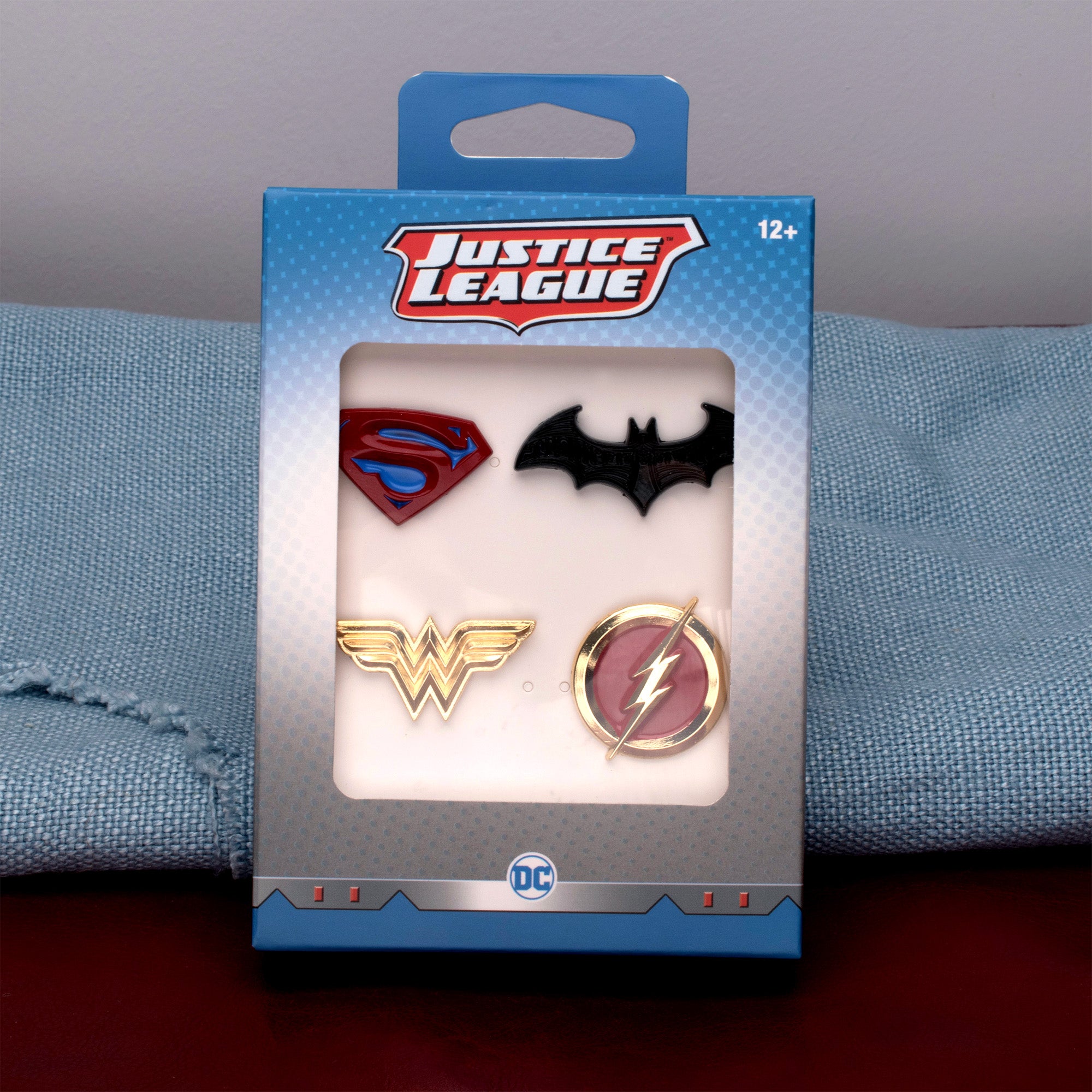 DC Comics Justice League Superman/Batman/Wonder Woman/The Flash Enamel Lapel Pin Set (4pcs)