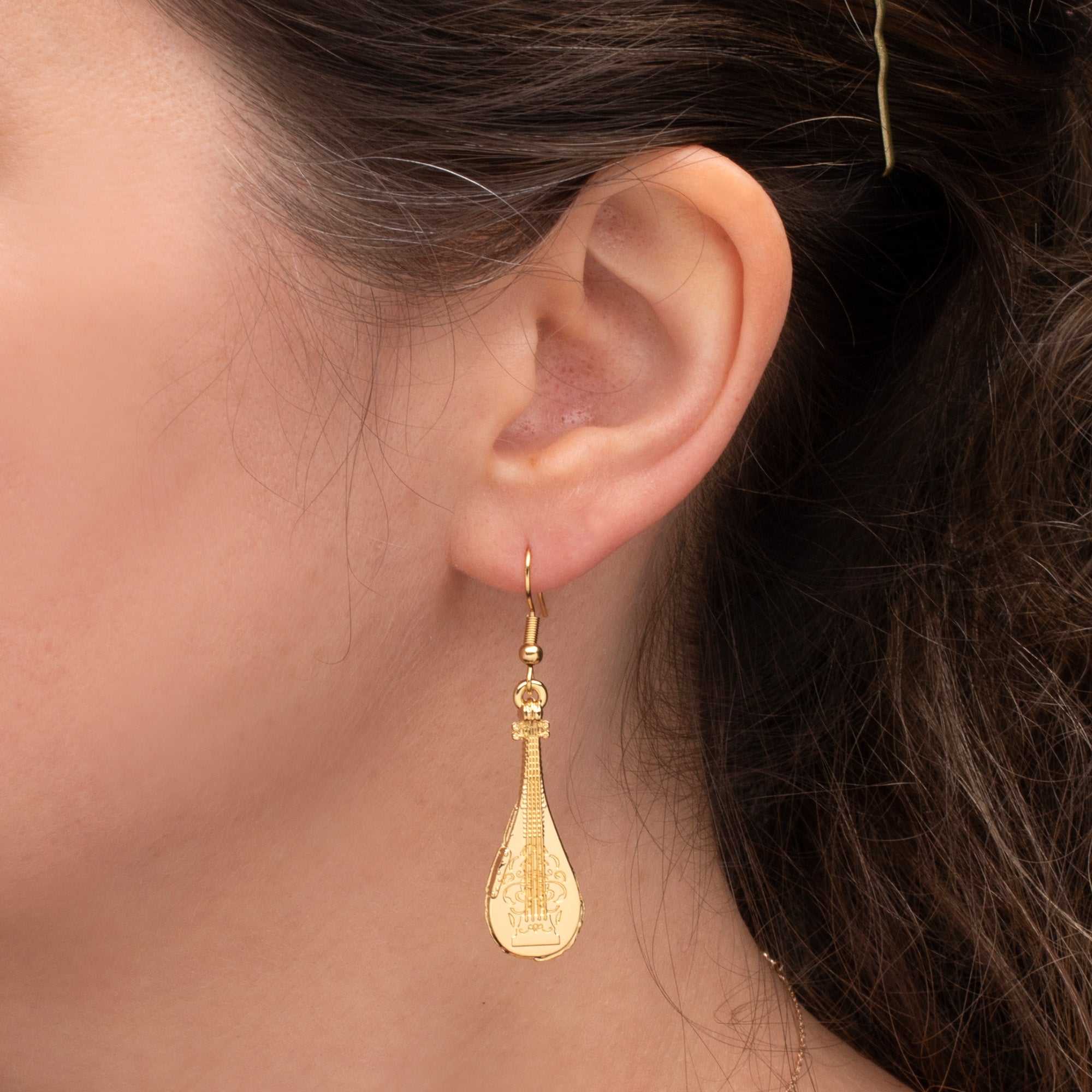 Dungeons & Dragons: Honor Among Thieves Lute 3D Drop Earrings - Jewelry Brands Shop