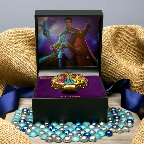 Hasbro Dungeons & Dragons: Honor Among Thieves - Simon's Spell Dispenser Pin