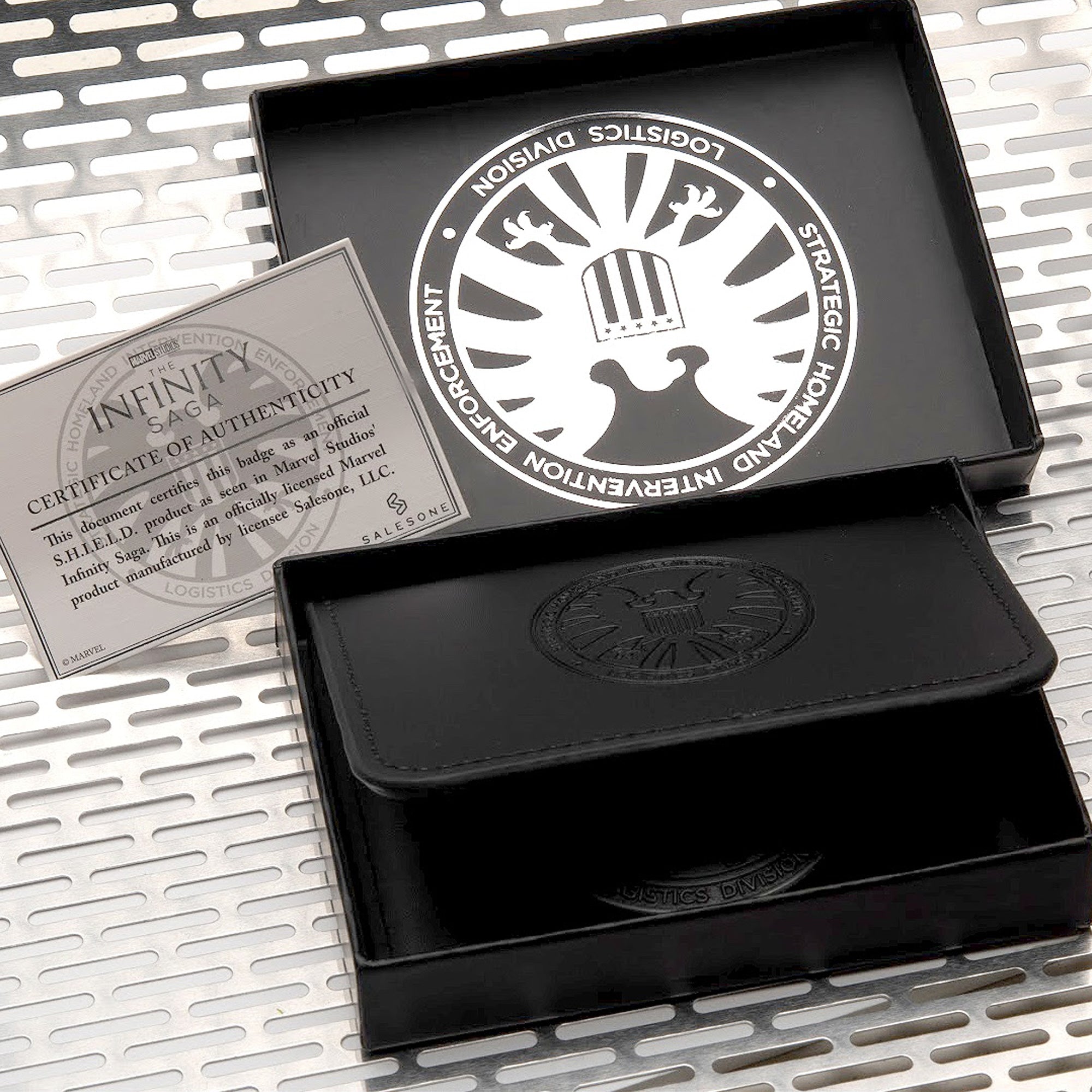Marvel S.H.I.E.L.D Agent Badge Wallet