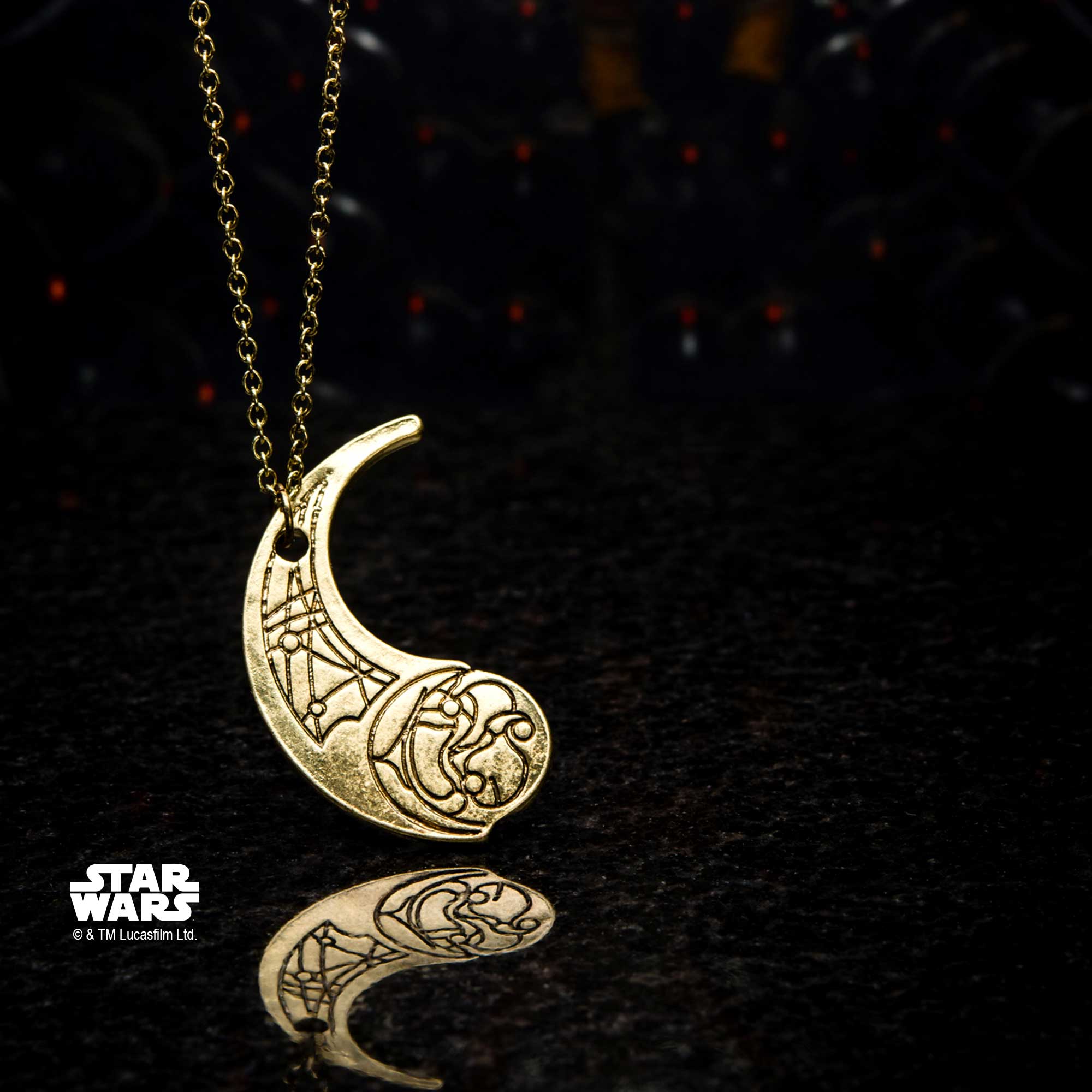 Star Wars The Last Jedi Crescent Moon Haysian Smelt Necklace - Jewelry Brands Shop