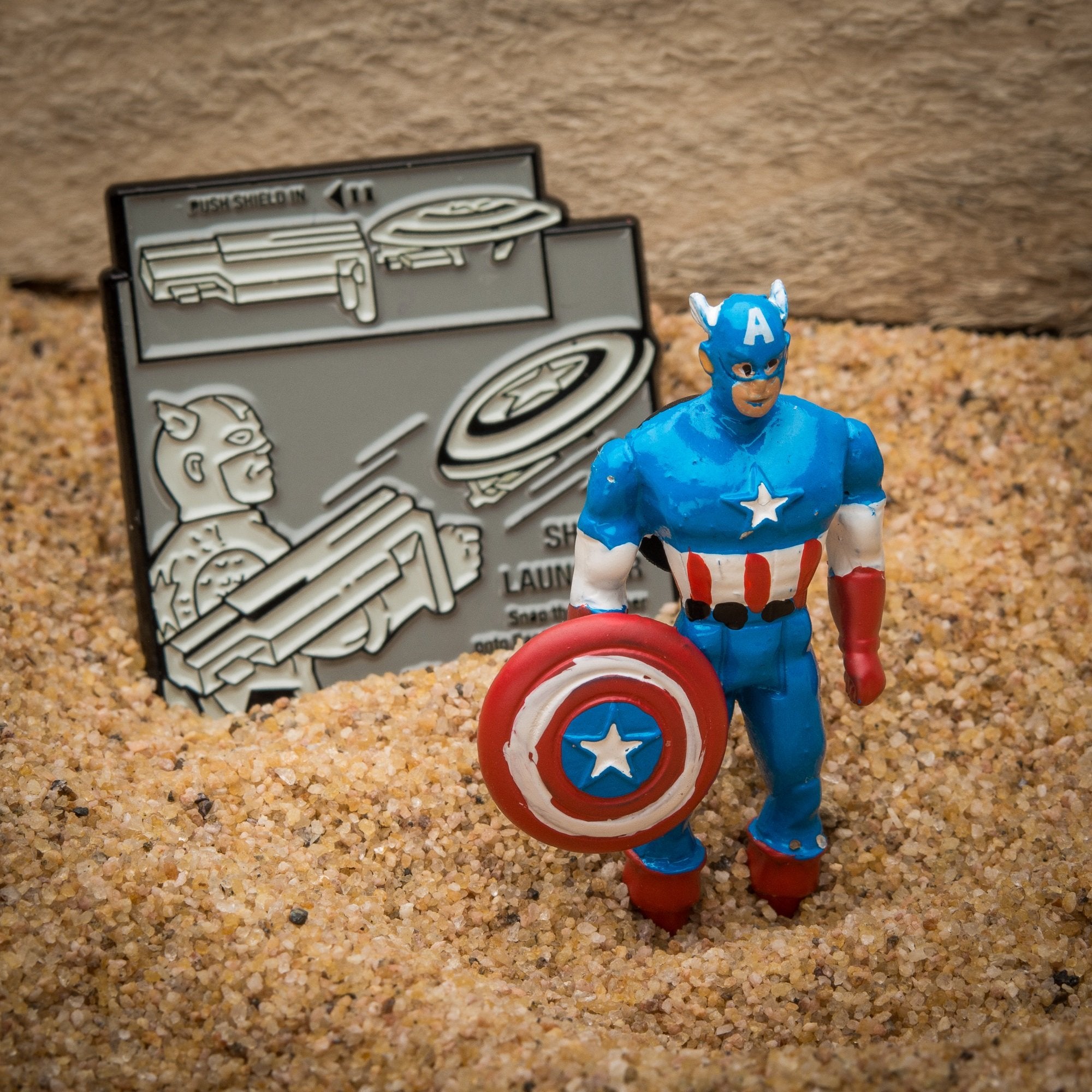Marvel 80 Years Retro Action Figure Enamel Pin Set Captain America